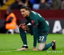 阿贾克斯年轻球员获得主教练青睐(球员流动愈发低龄化,阿贾克斯何以留住青年才俊?)